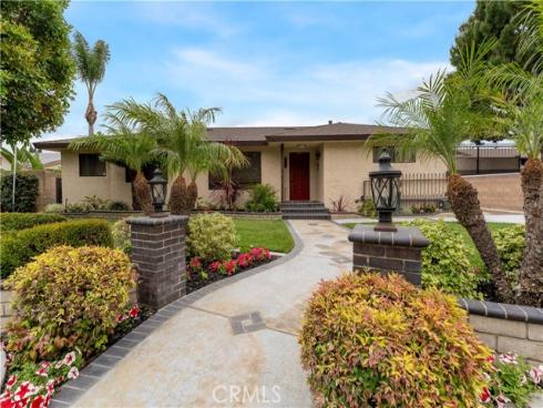 7612  Haldor  , Buena Park, CA