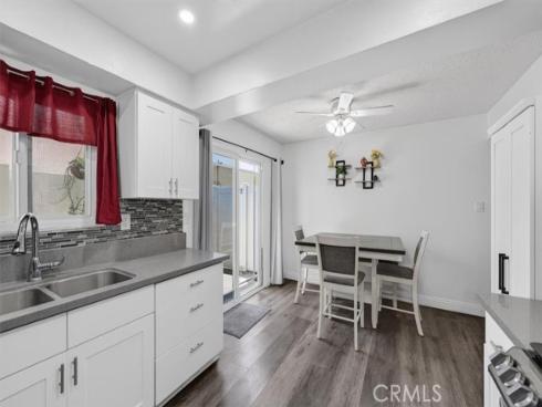 8788  Valley View  C , Buena Park, CA
