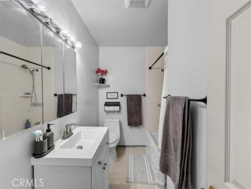 8788  Valley View  C , Buena Park, CA