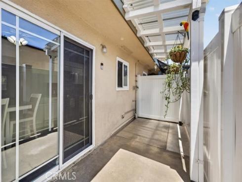 8788  Valley View  C , Buena Park, CA