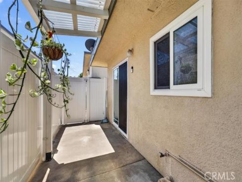 8788  Valley View  C , Buena Park, CA