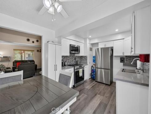8788  Valley View  C , Buena Park, CA