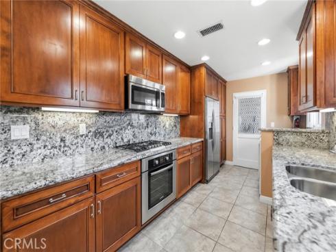 7515  El Escorial   Way, Buena Park, CA