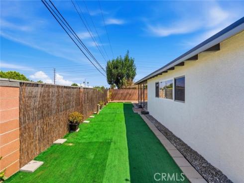 7515  El Escorial   Way, Buena Park, CA