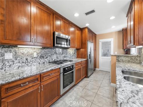 7515  El Escorial   Way, Buena Park, CA