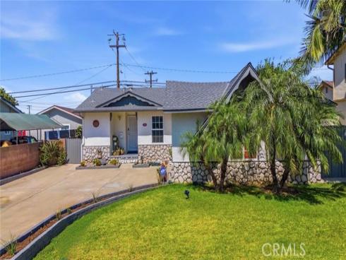 7515  El Escorial   Way, Buena Park, CA