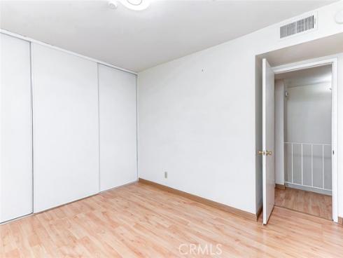 8237  Henshaw  , Buena Park, CA