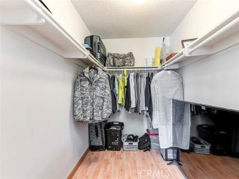 8237  Henshaw  , Buena Park, CA