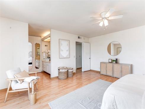 8237  Henshaw  , Buena Park, CA
