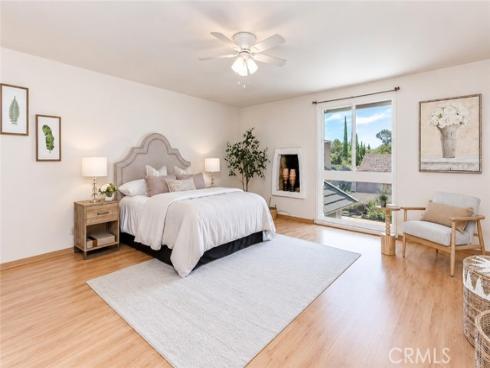 8237  Henshaw  , Buena Park, CA