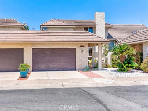 8237  Henshaw  , Buena Park, CA