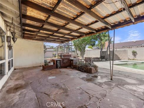 8425  Saturn  , Buena Park, CA