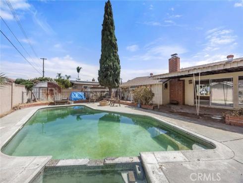 8425  Saturn  , Buena Park, CA