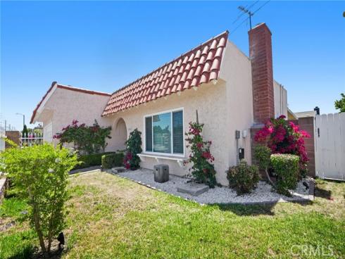 7446  El Morro  , Buena Park, CA