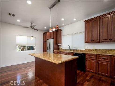 5901  Los Encinos  , Buena Park, CA