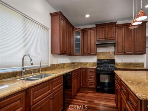 5901  Los Encinos  , Buena Park, CA