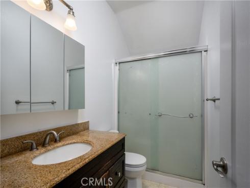 5901  Los Encinos  , Buena Park, CA