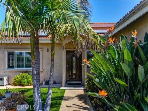 5901  Los Encinos  , Buena Park, CA