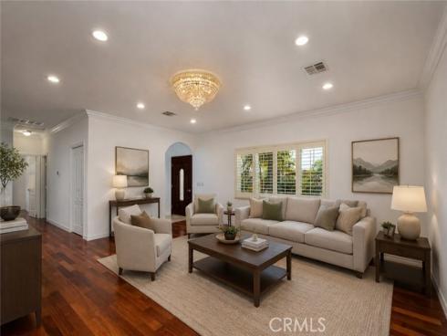 5901  Los Encinos  , Buena Park, CA