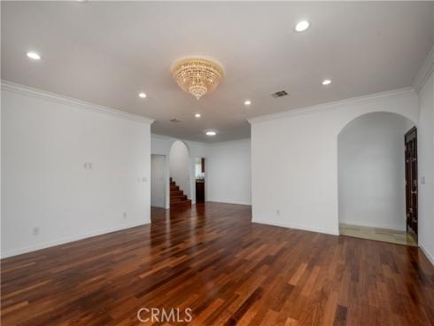 5901  Los Encinos  , Buena Park, CA