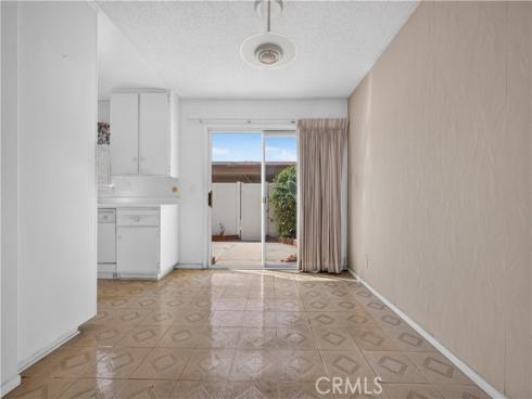 8170  Glengarry  , Buena Park, CA