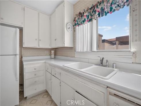 8170  Glengarry  , Buena Park, CA