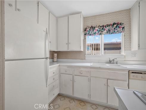 8170  Glengarry  , Buena Park, CA