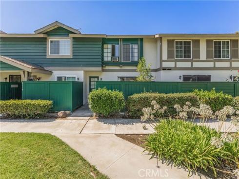 8170  Glengarry  , Buena Park, CA