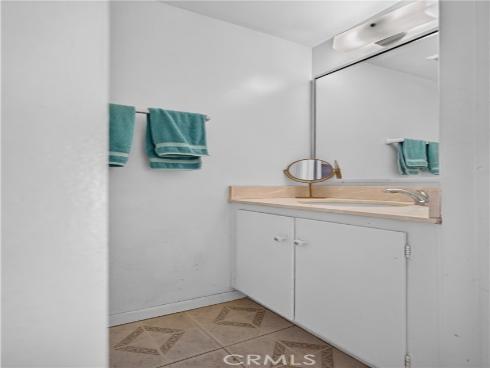 8170  Glengarry  , Buena Park, CA
