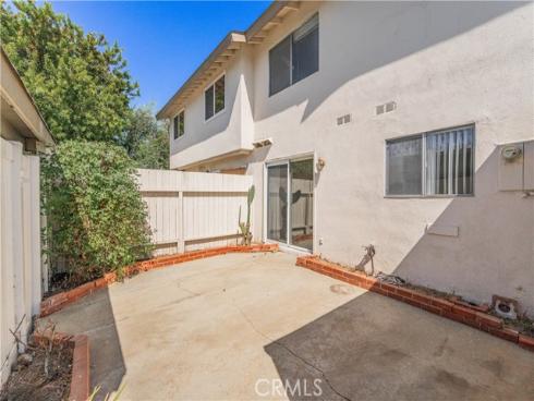 8170  Glengarry  , Buena Park, CA