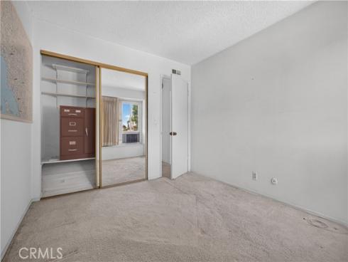 8170  Glengarry  , Buena Park, CA