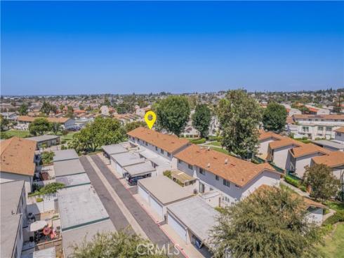 8170  Glengarry  , Buena Park, CA