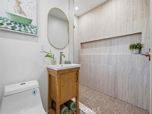 8042  San Heron  , Buena Park, CA
