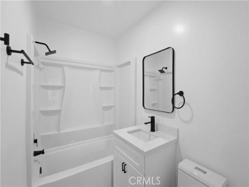 6493  Kingman  , Buena Park, CA