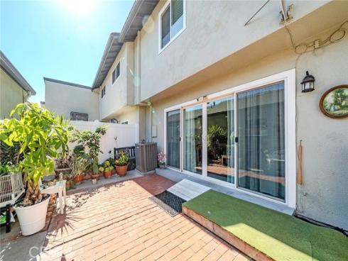 5539  Cajon  , Buena Park, CA