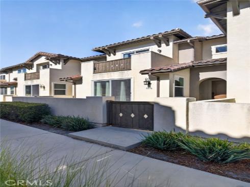 8576  Corsica  , Buena Park, CA