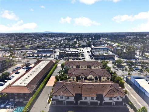 8576  Corsica  , Buena Park, CA