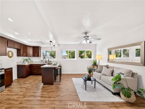 6273 Lincoln , Buena Park, CA