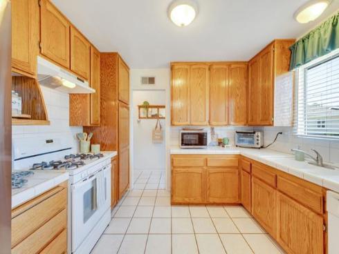 7250 Harding Circle, Buena Park, CA
