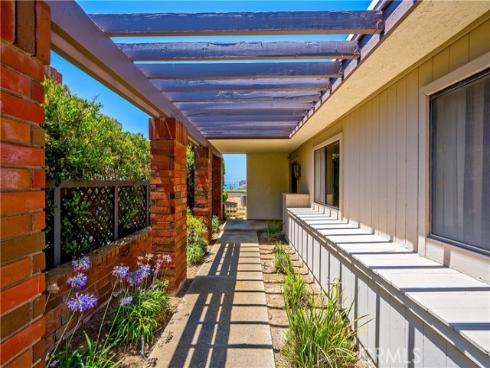 21  Beachcomber   Drive, Corona del Mar, CA