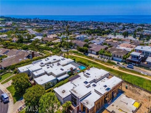 21  Beachcomber   Drive, Corona del Mar, CA
