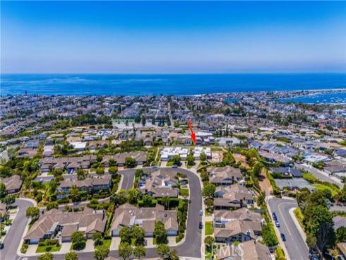 21  Beachcomber   Drive, Corona del Mar, CA