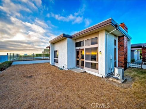 21  Beachcomber   Drive, Corona del Mar, CA