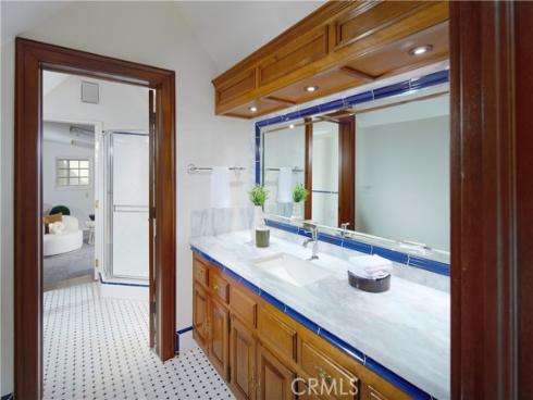 2800  Ocean   Boulevard, Corona del Mar, CA