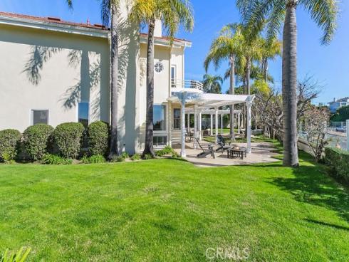 19 Harbor Pointe , Corona del Mar, CA