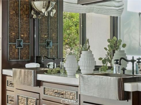 3150  Breakers  , Corona del Mar, CA