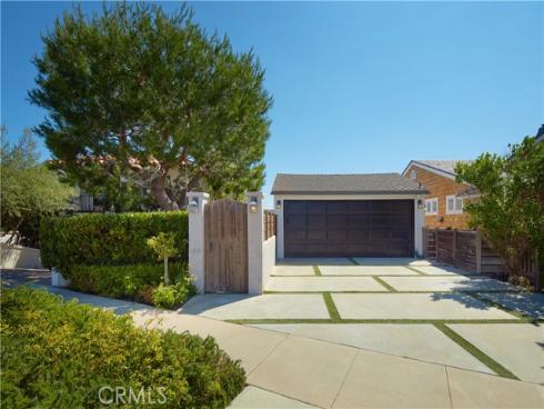 2235  Pacific   Drive, Corona del Mar, CA