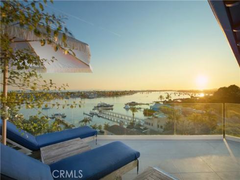 2235  Pacific   Drive, Corona del Mar, CA