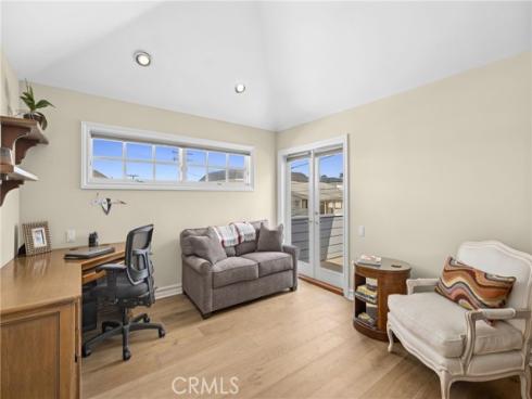 304  Marigold  , Corona del Mar, CA