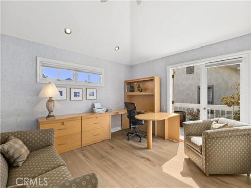 304  Marigold  , Corona del Mar, CA